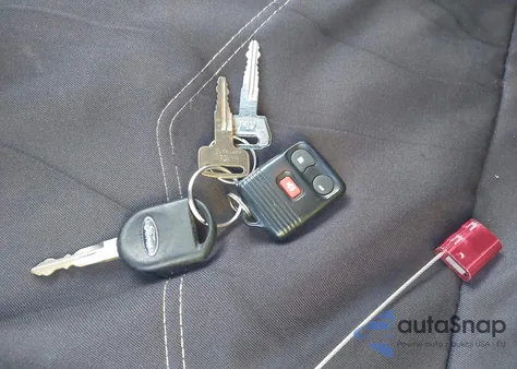 2004 Ford F-150 Fx4/Lariat/Xlt from USA, damaged, VIN 1FTPW14584KA11136